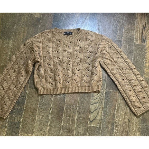 Almost Famous Sweaters - Almost Famous Cropped Sweater Womens Tan Brown Cable‎ Knit Size Medium